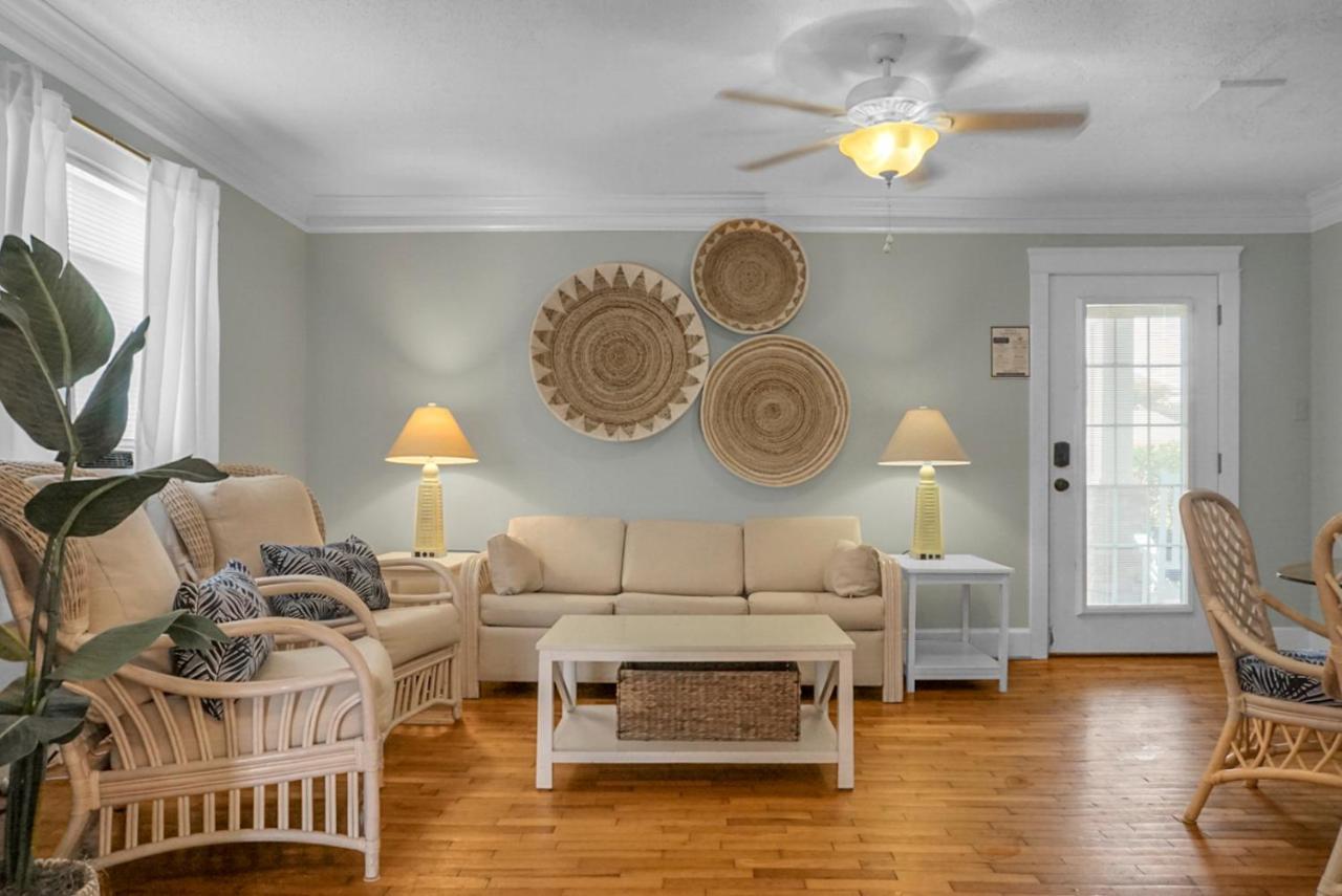 Carolina Beach Inn Bagian luar foto